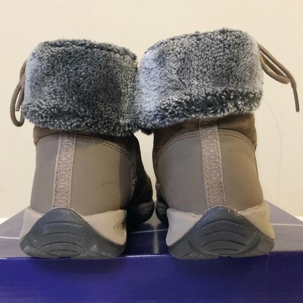 Easy Spirit Boots 3 for 15 SALE CLEARANCE Brown Cold Weather Booties Size 6